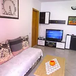 Milica 961 *